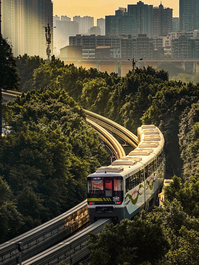 终极测评：重庆出行攻略、高频问题与避坑CQ9电子平台入口重庆旅行社口碑前十强(图3)