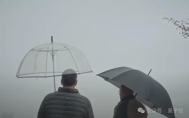 赛年度总结哈萨比斯Jeff Dean联手执笔CQ9电子app2025最大AI赢家的凡尔(图6) 赛年度总结哈萨比斯Jeff Dean联手执笔CQ9电子app2025最大AI赢家的凡尔(图6)